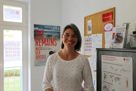 Stefanie Lewis vom DRK-Suchdienst Brandenburg