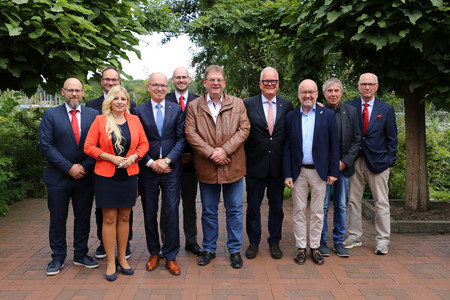 Grruppenbild Präsidium