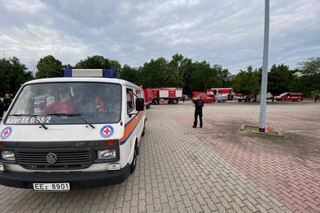 Einsatzfahrzeug der DRK Wasserwacht